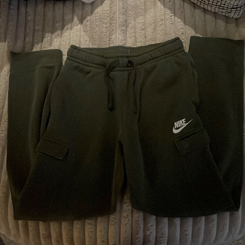 Nike Cargo Sweatpants